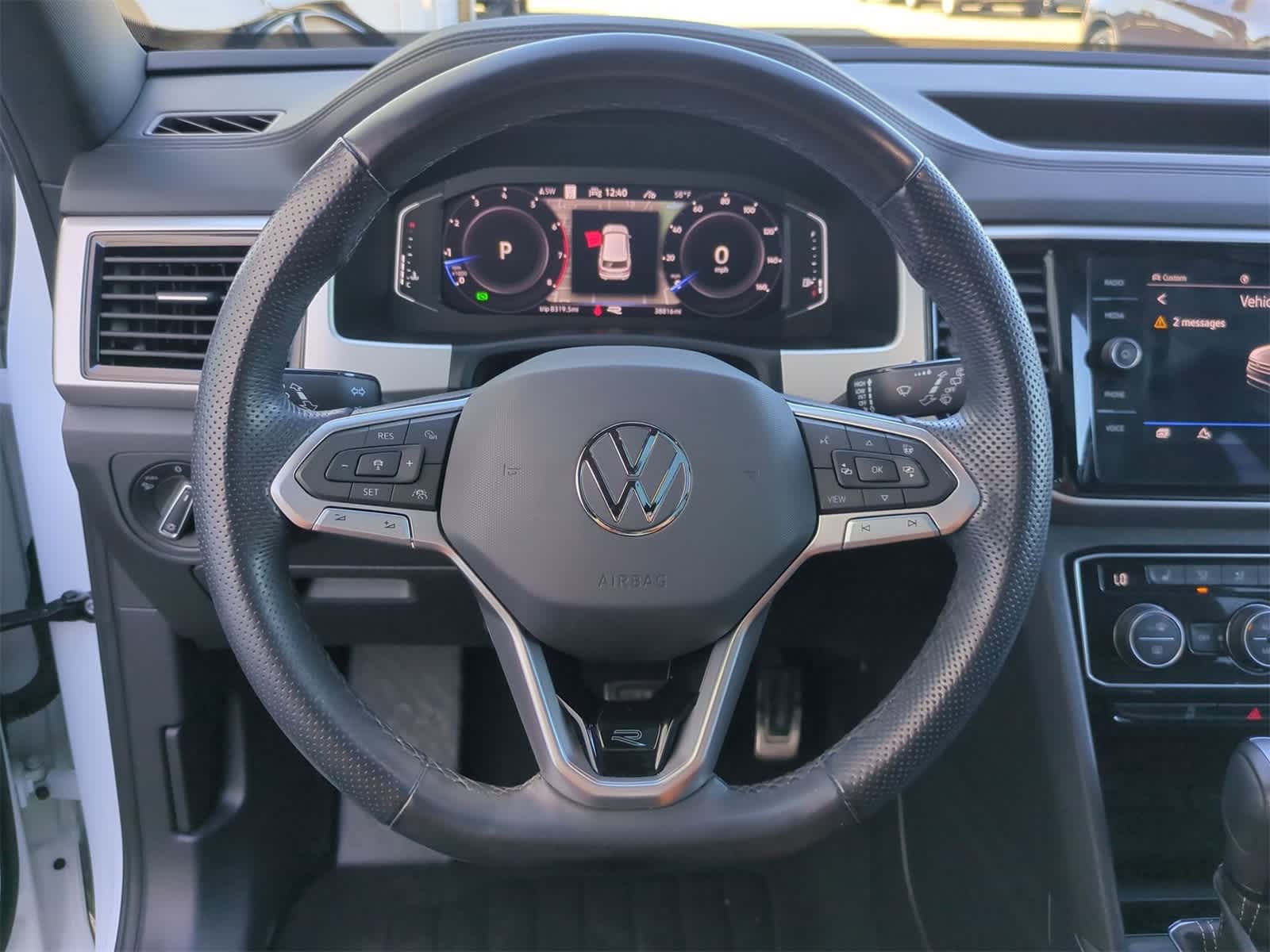 Thumbnail: 2023 Volkswagen Atlas - 22