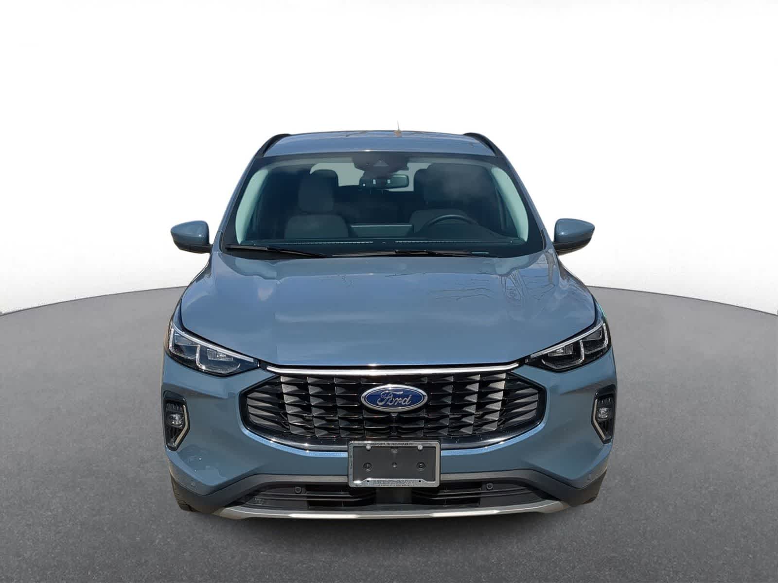 Thumbnail: 2023 Ford Escape - 3