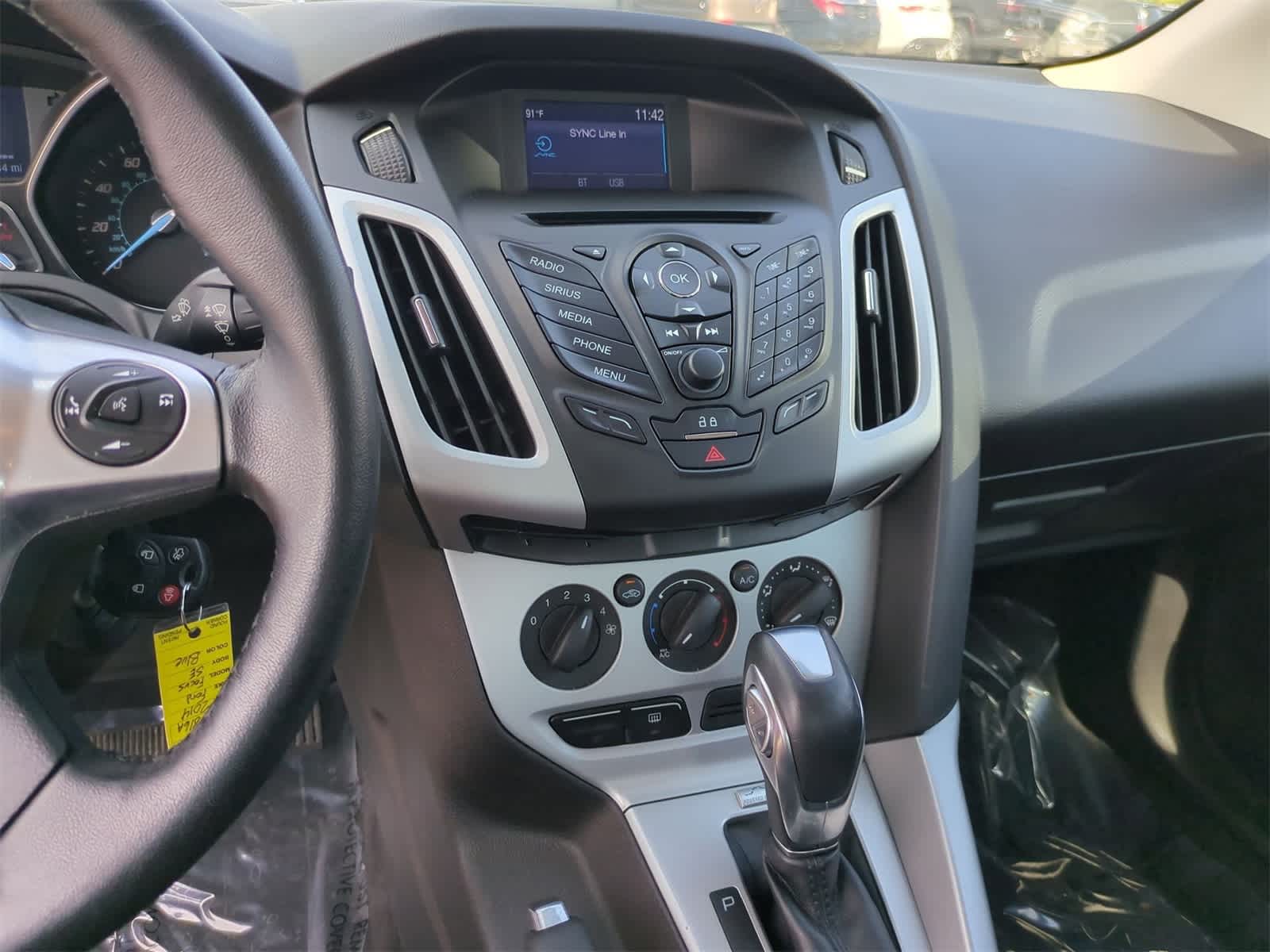 Thumbnail: 2014 Ford Focus - 25