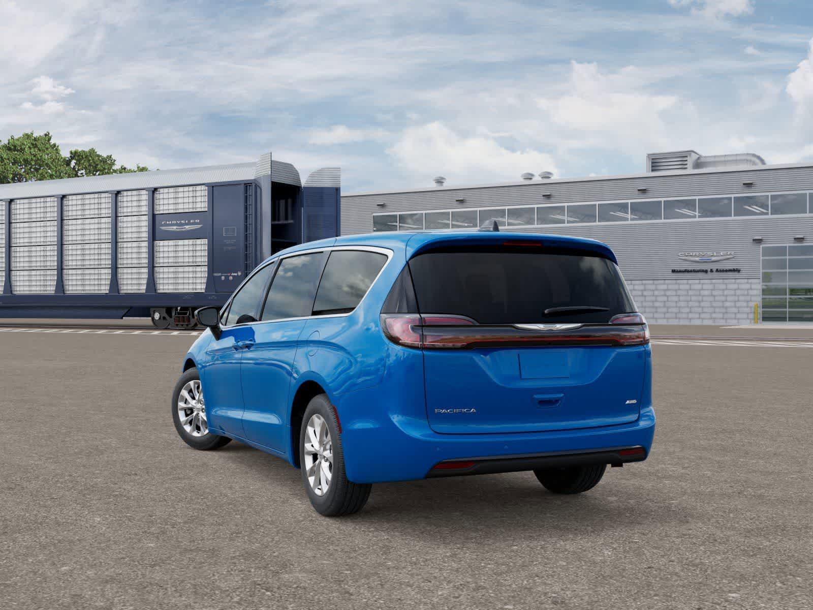 Thumbnail: 2026 Chrysler Pacifica - 3
