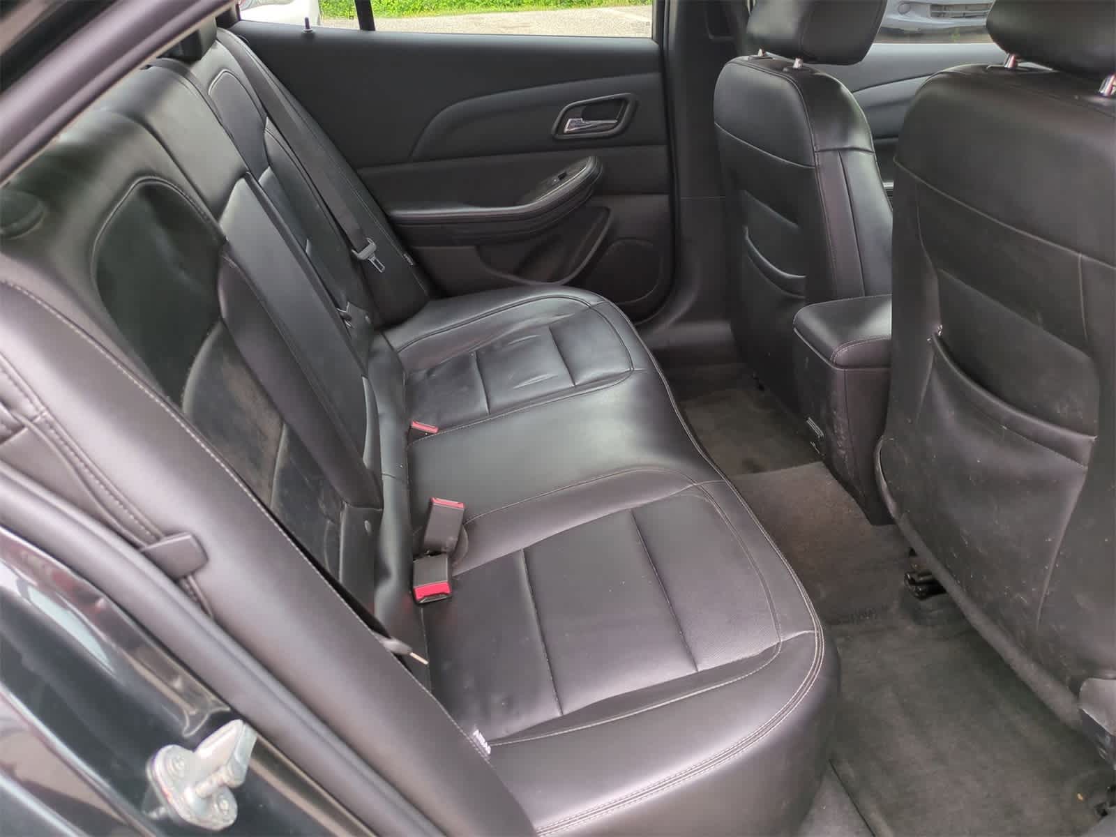 Thumbnail: 2014 Chevrolet Malibu - 18