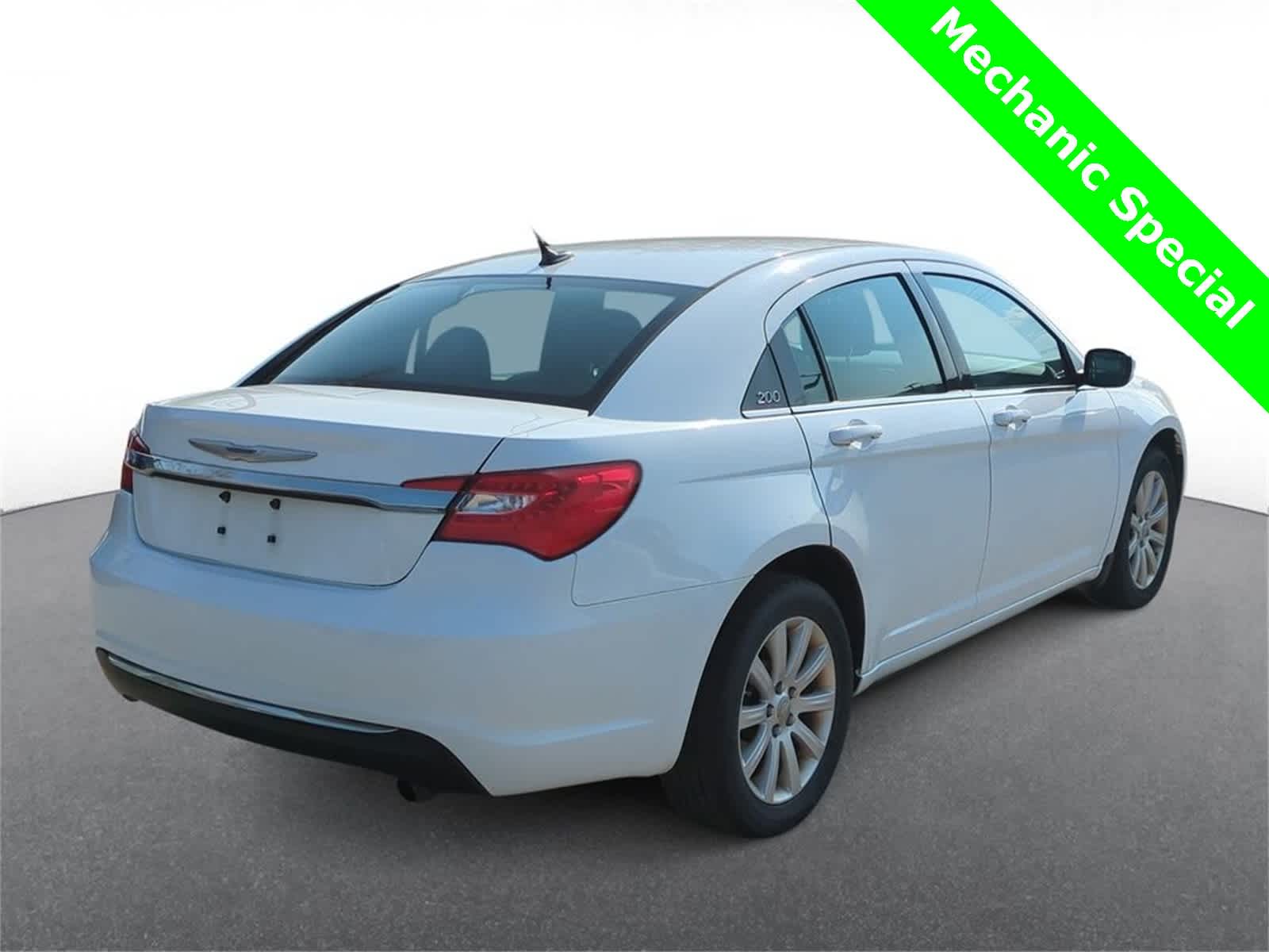 Thumbnail: 2012 Chrysler 200 - 8