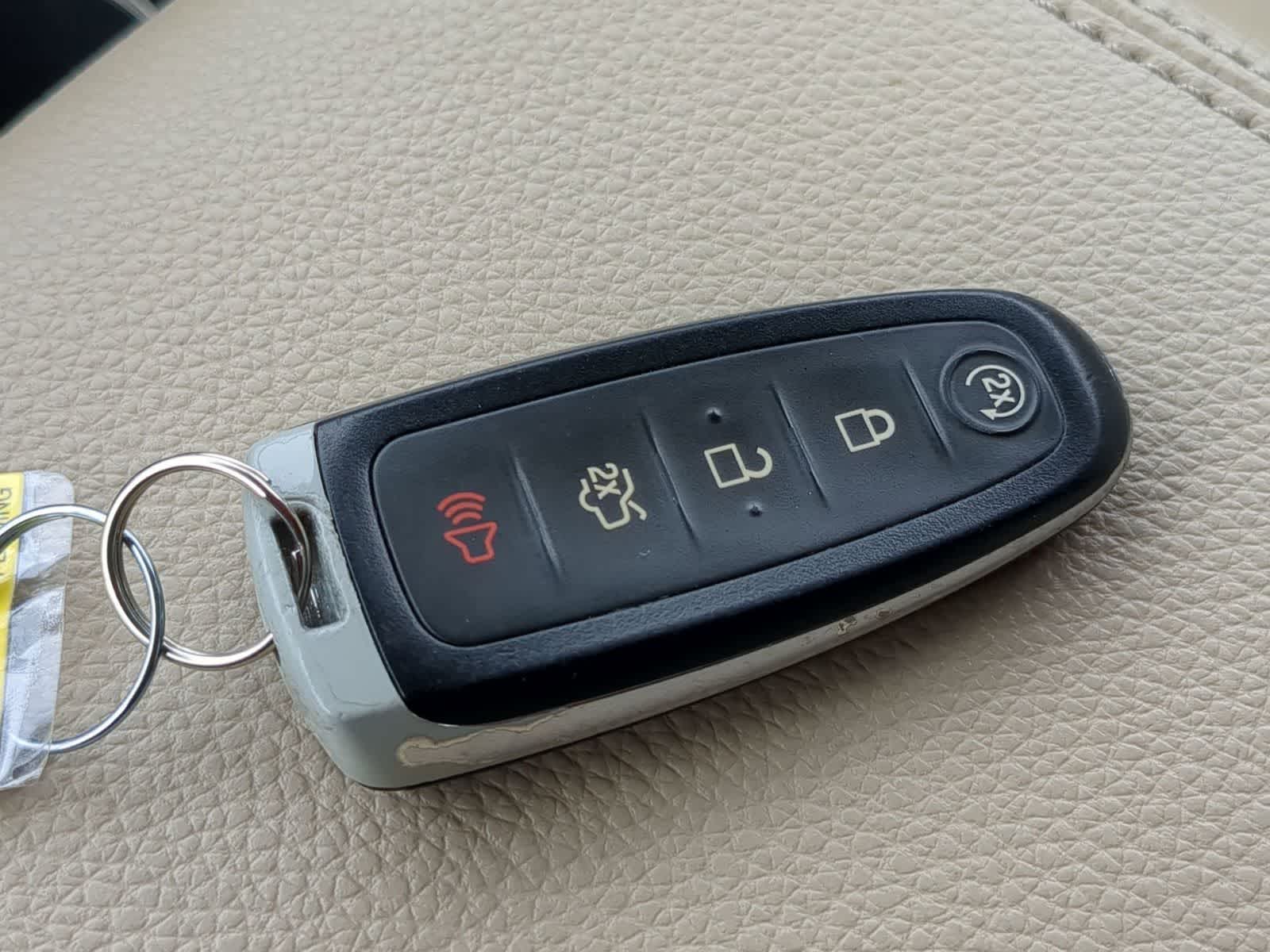 Thumbnail: 2016 Ford Expedition - 32