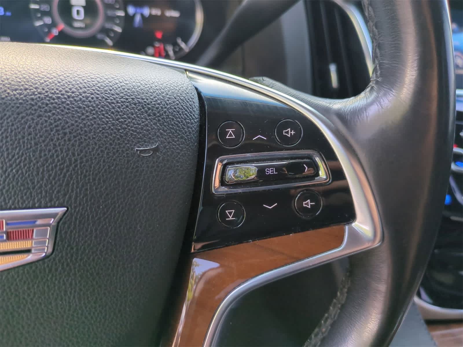 Thumbnail: 2018 Cadillac Escalade - 23