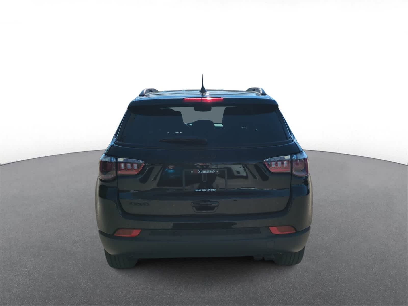 Thumbnail: 2022 Jeep Compass - 7