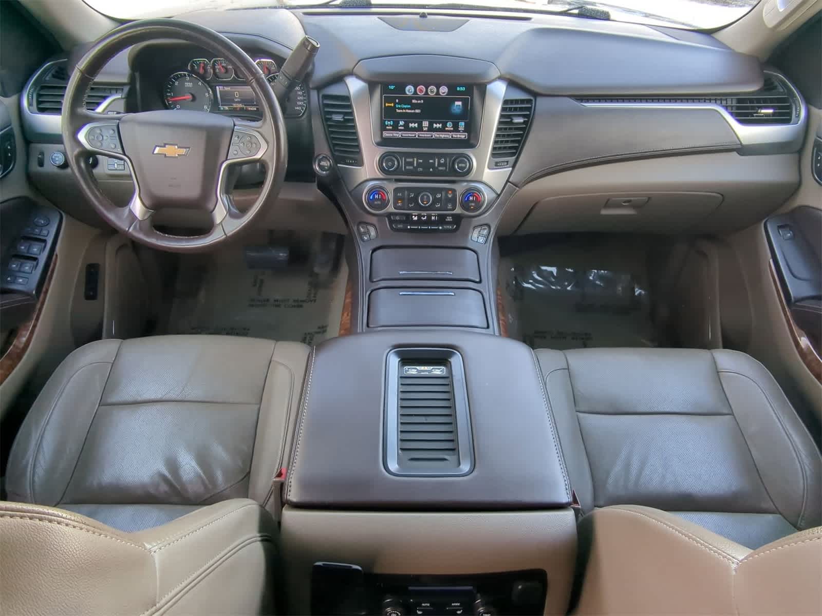 Thumbnail: 2016 Chevrolet Suburban - 22