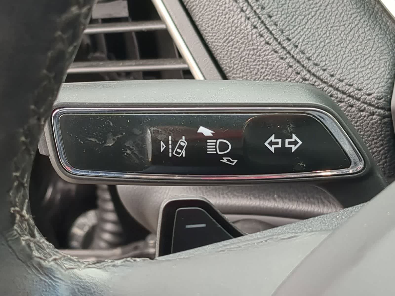 Thumbnail: 2020 Lincoln Nautilus - 26