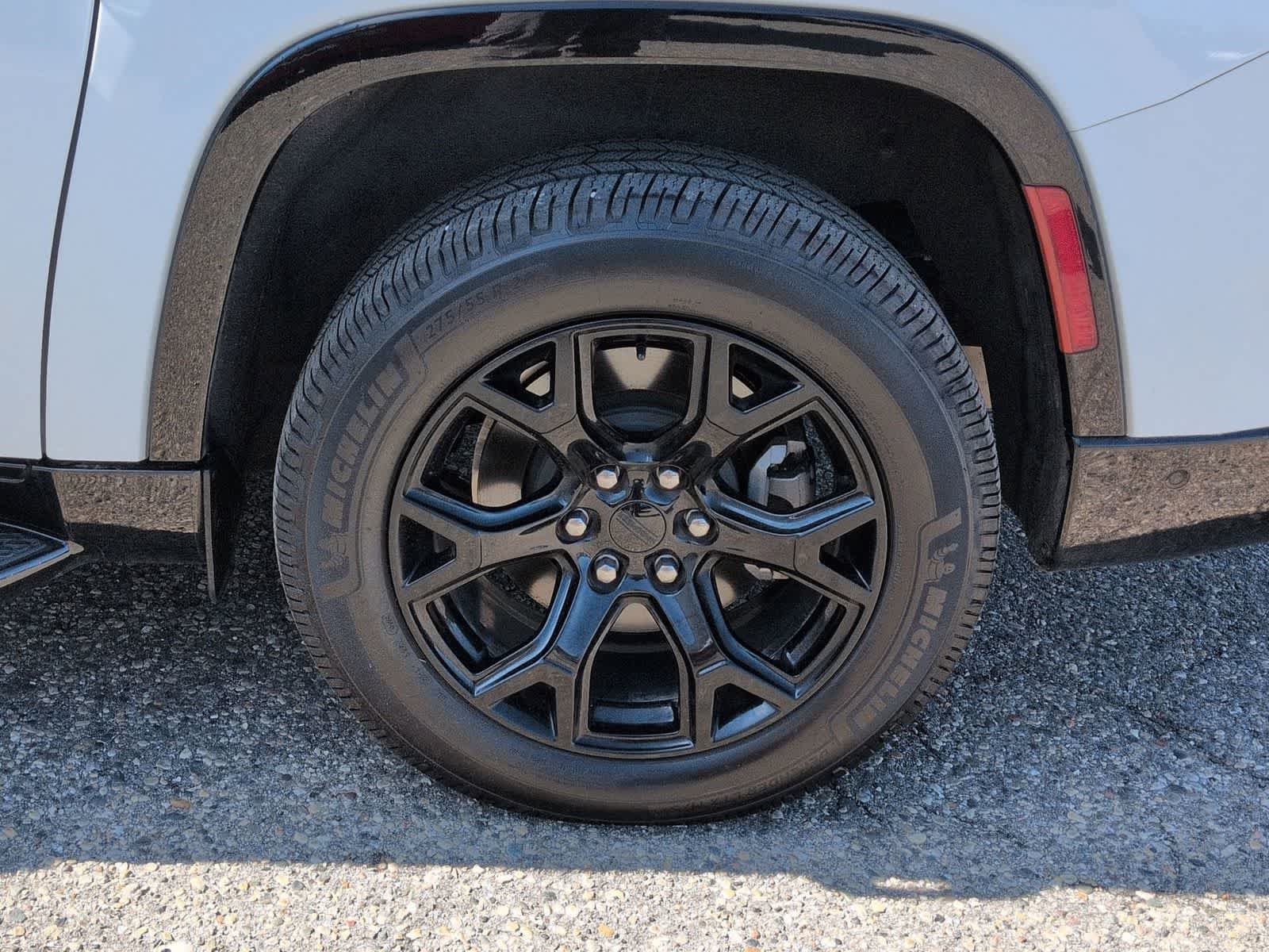 Thumbnail: 2024 Jeep Wagoneer - 13