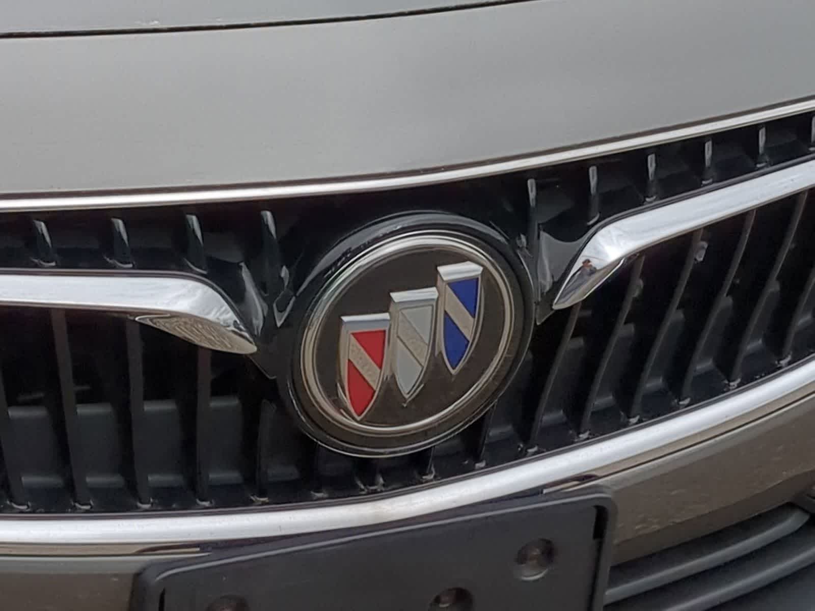 Thumbnail: 2018 Buick Regal - 12