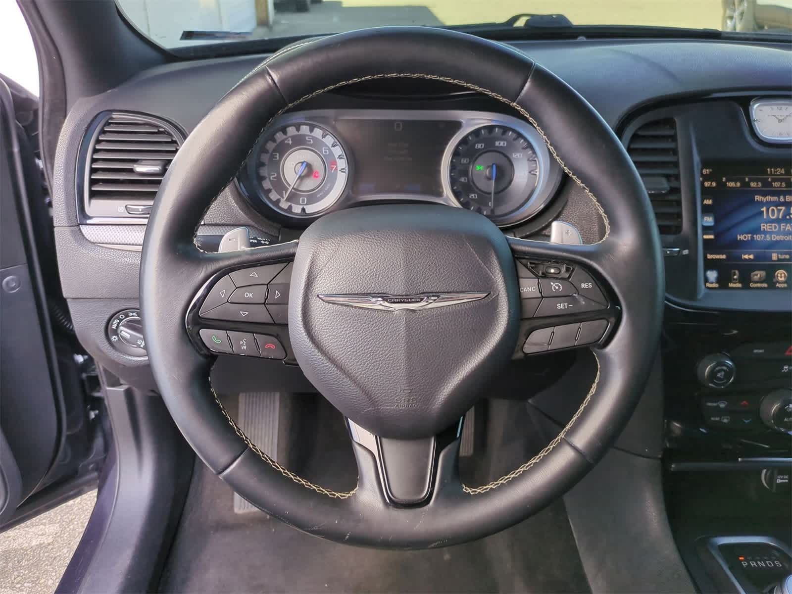 Thumbnail: 2015 Chrysler 300 - 19