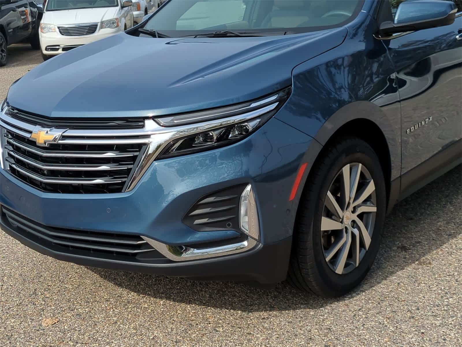 Thumbnail: 2024 Chevrolet Equinox - 11