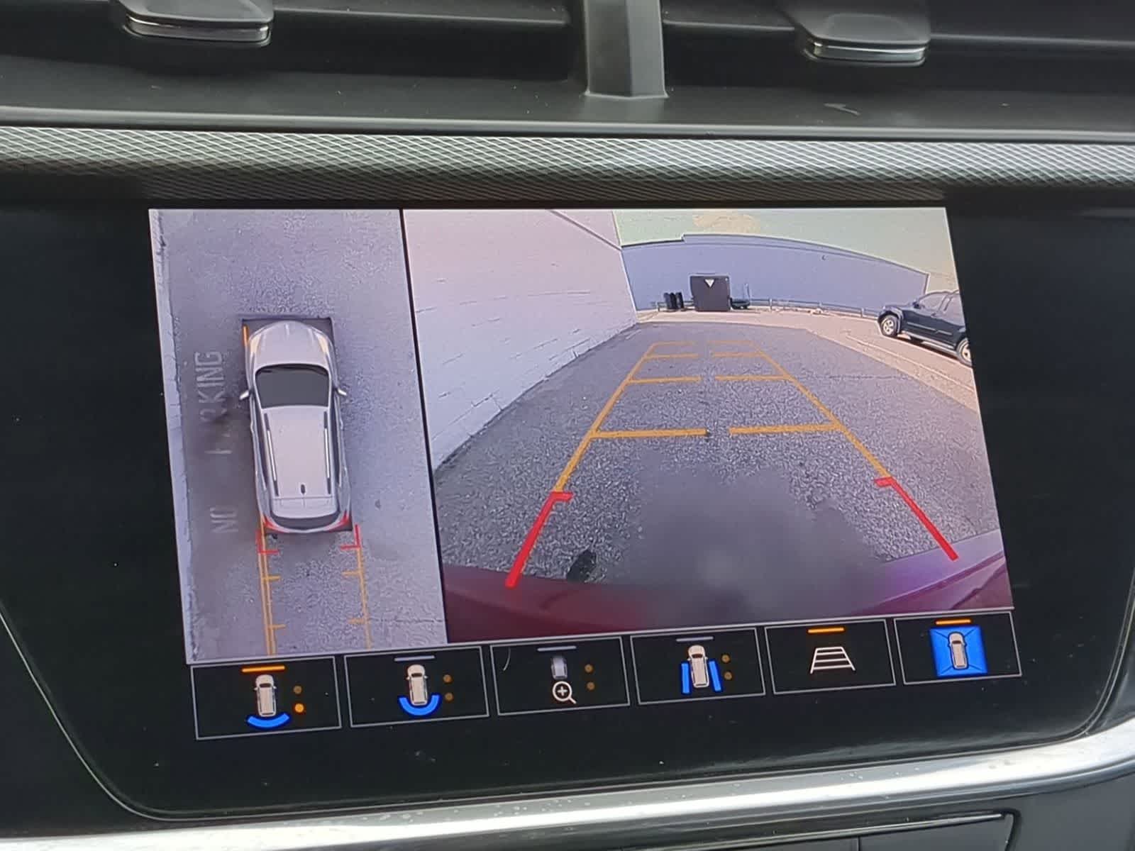 Thumbnail: 2020 Buick Encore GX - 29