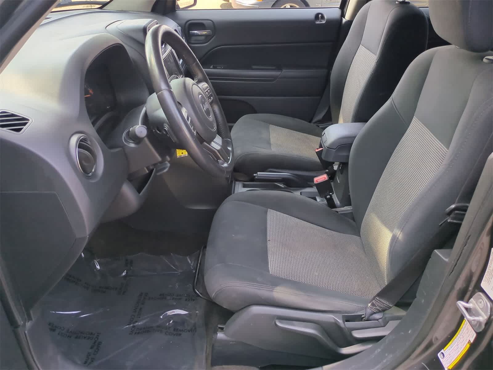 Thumbnail: 2014 Jeep Patriot - 15