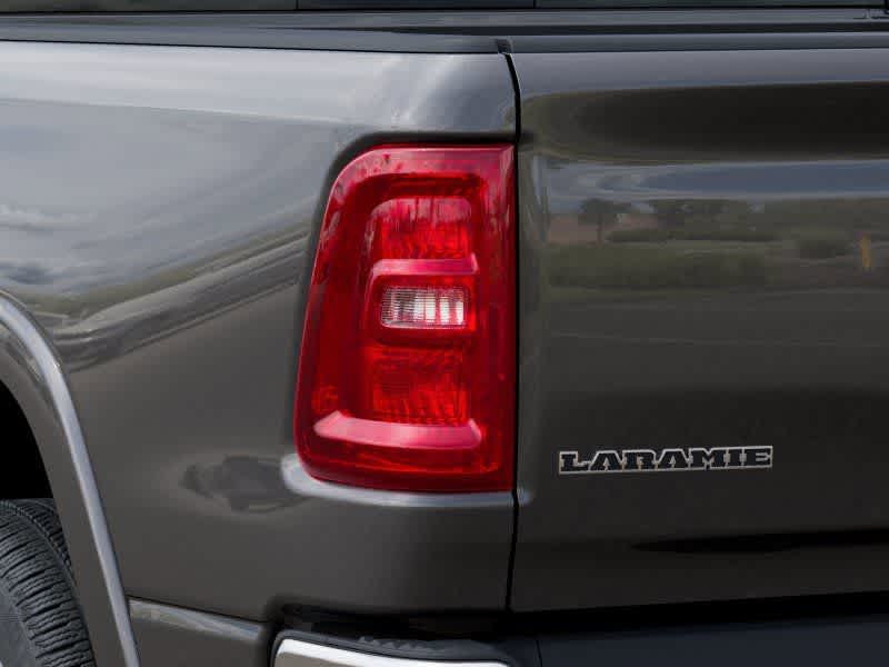 Thumbnail: 2026 RAM 1500 - 9