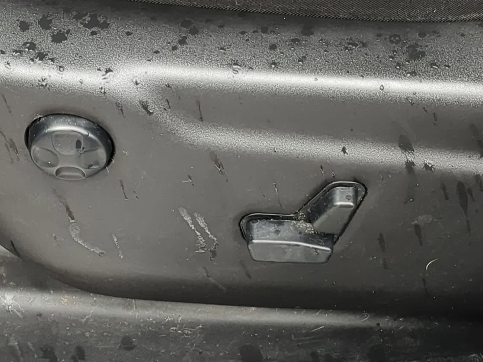 Thumbnail: 2020 Jeep Grand Cherokee - 17