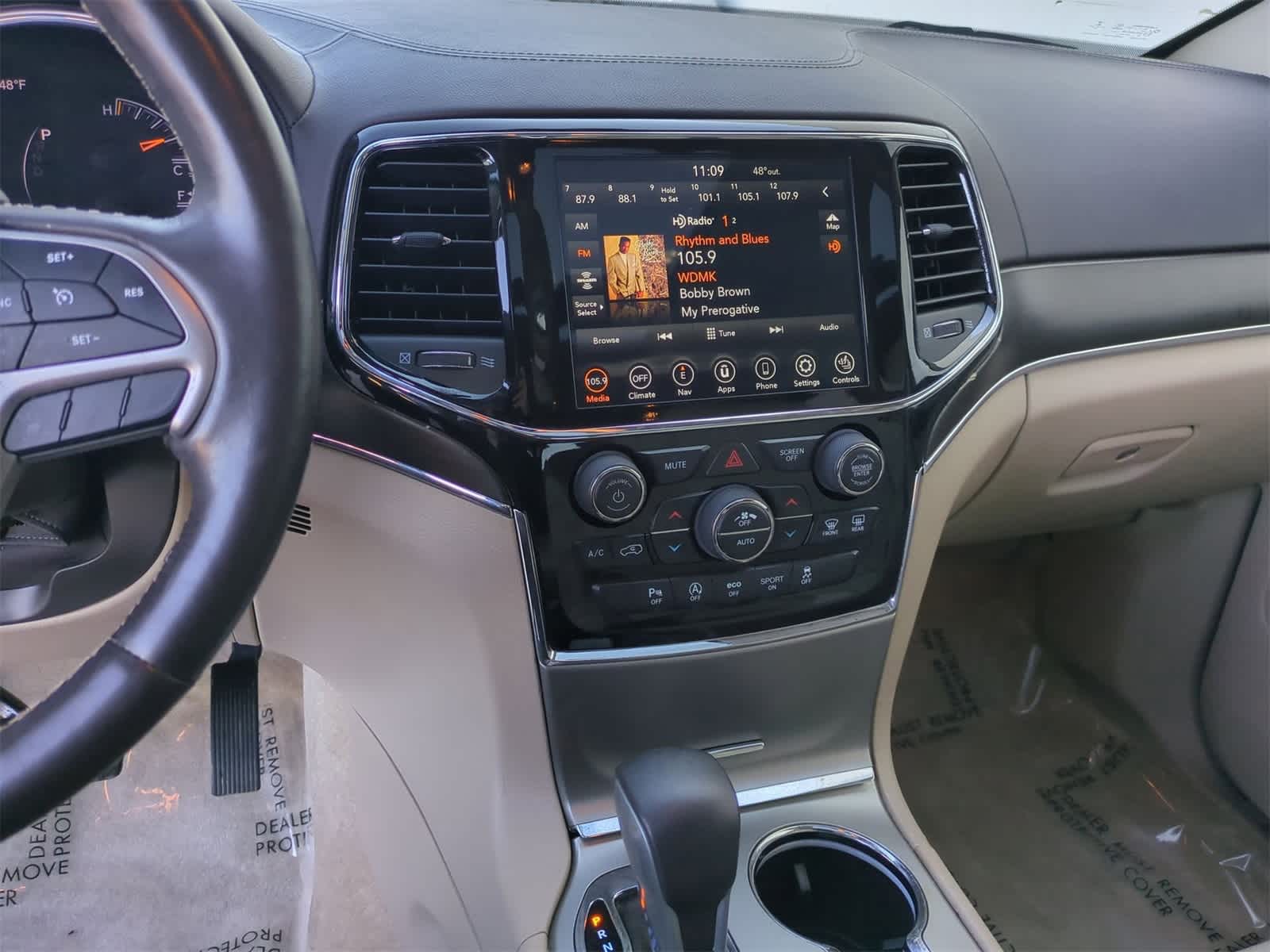 Thumbnail: 2019 Jeep Grand Cherokee - 27