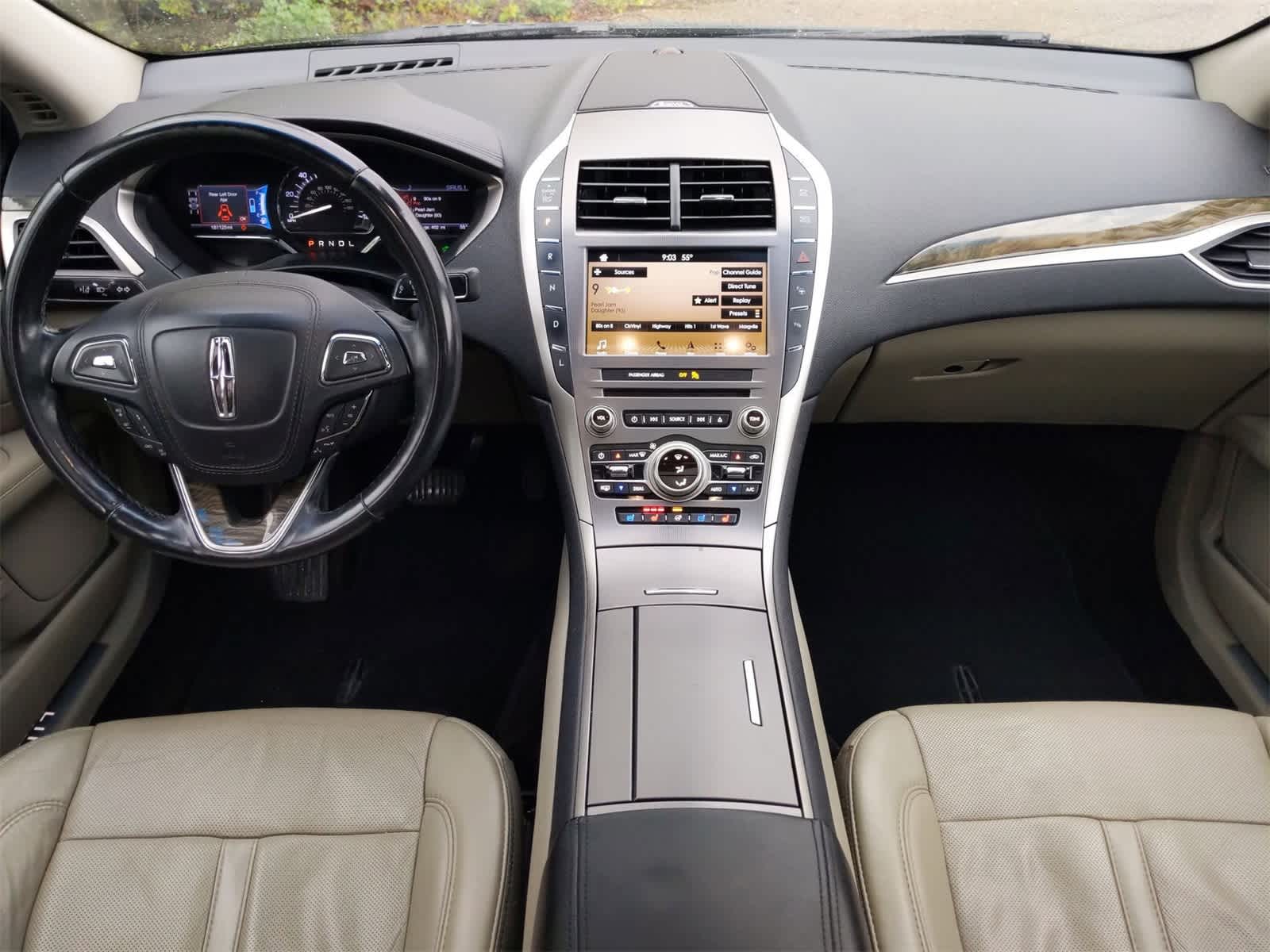 Thumbnail: 2017 Lincoln MKZ - 14