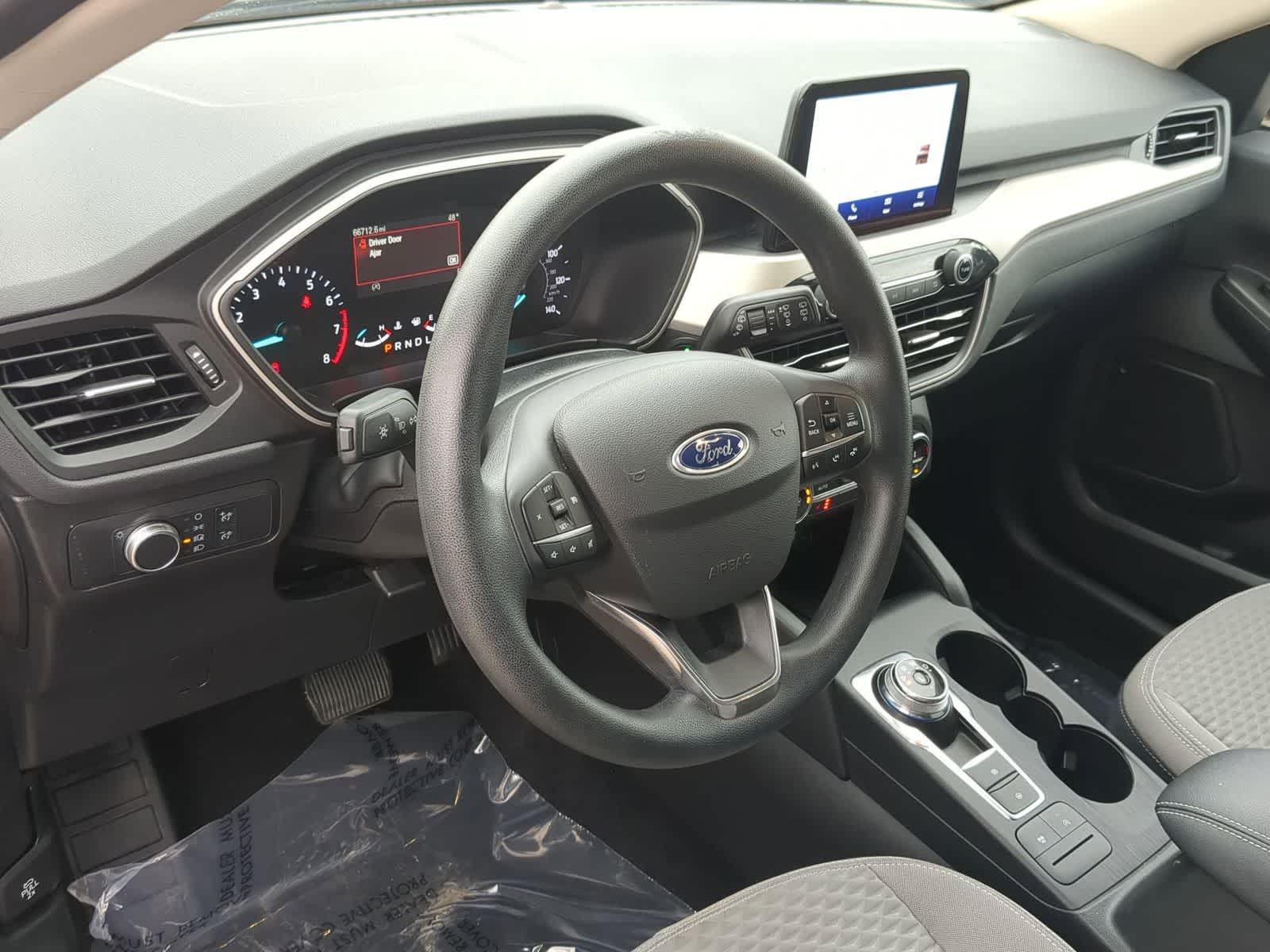 Thumbnail: 2020 Ford Escape - 10