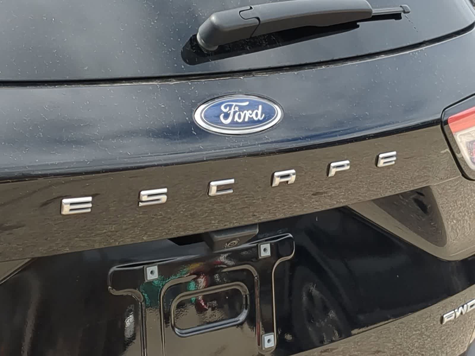 Thumbnail: 2022 Ford Escape - 13