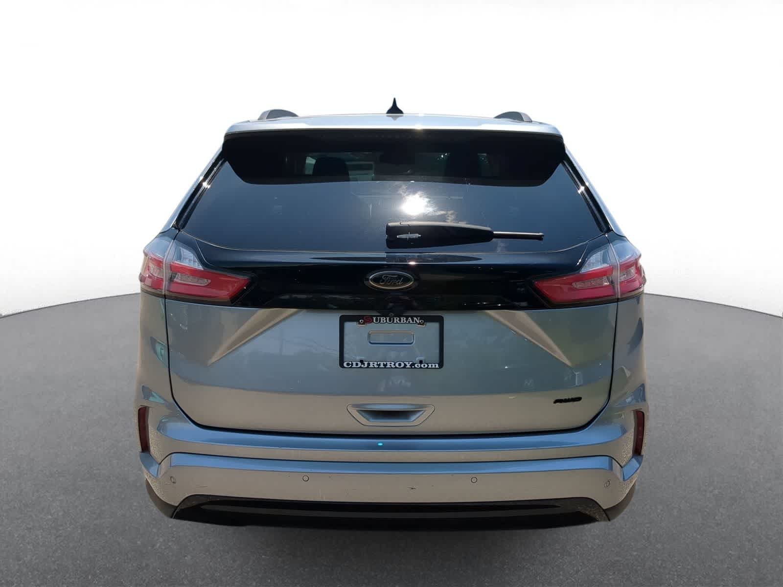 Thumbnail: 2022 Ford Edge - 7