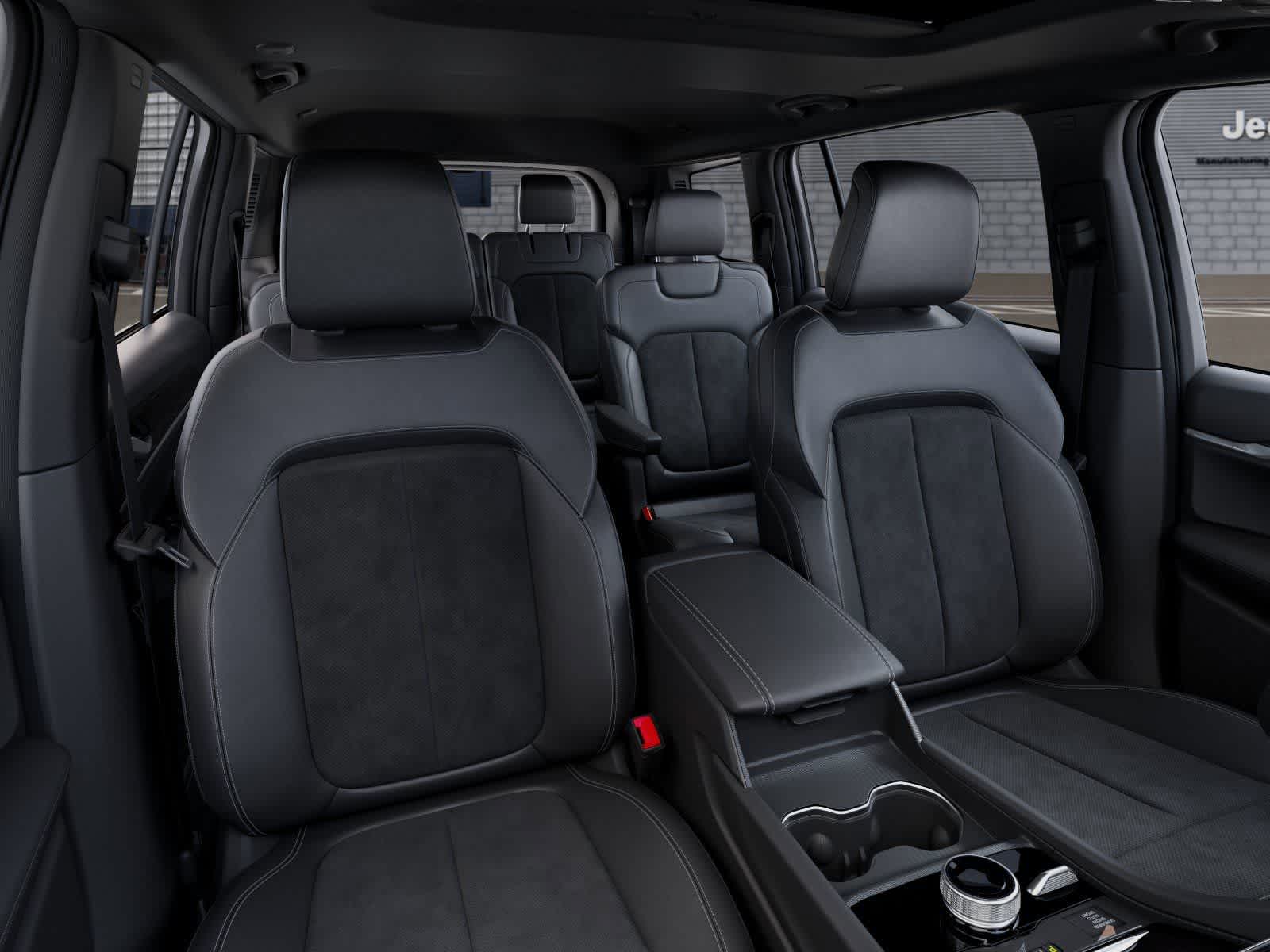 Thumbnail: 2026 Jeep Grand Cherokee L - 16