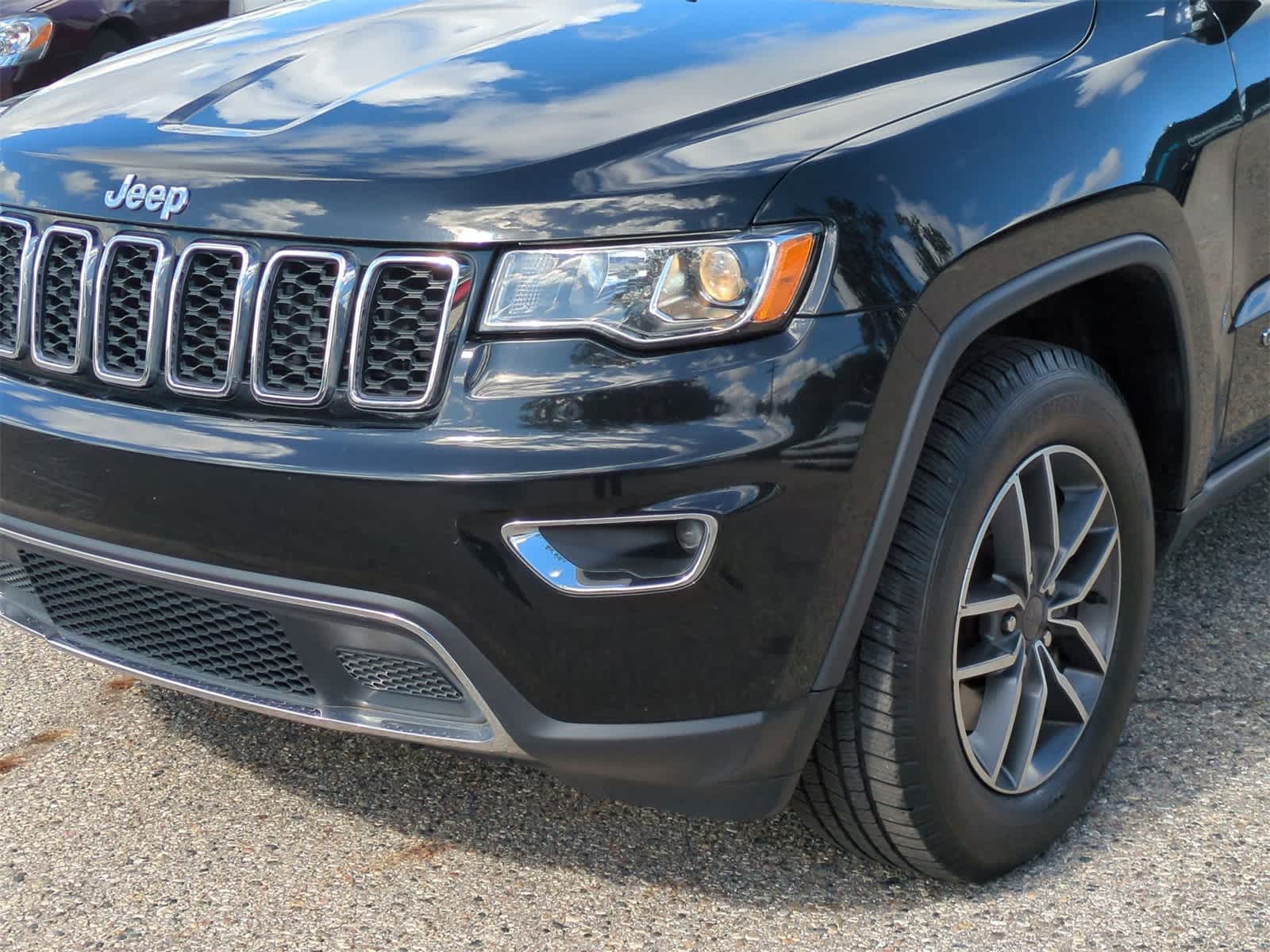 Thumbnail: 2021 Jeep Grand Cherokee - 11