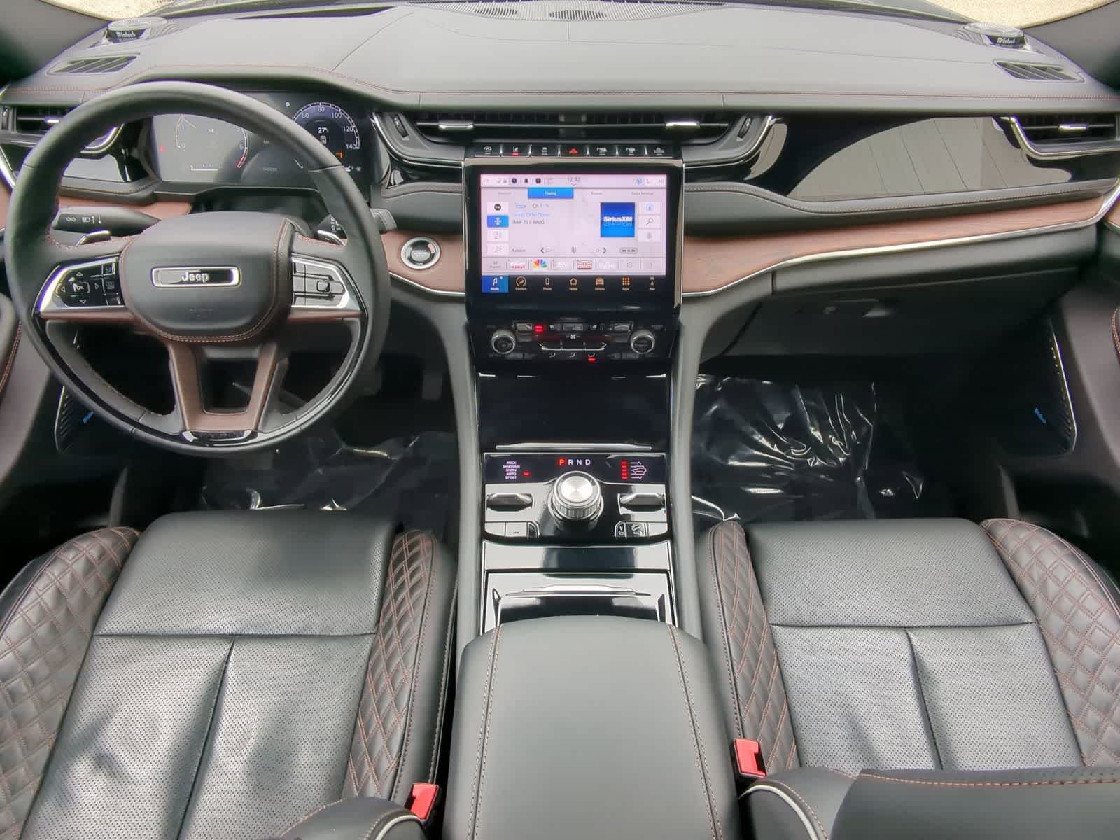 Thumbnail: 2024 Jeep Grand Cherokee - 15