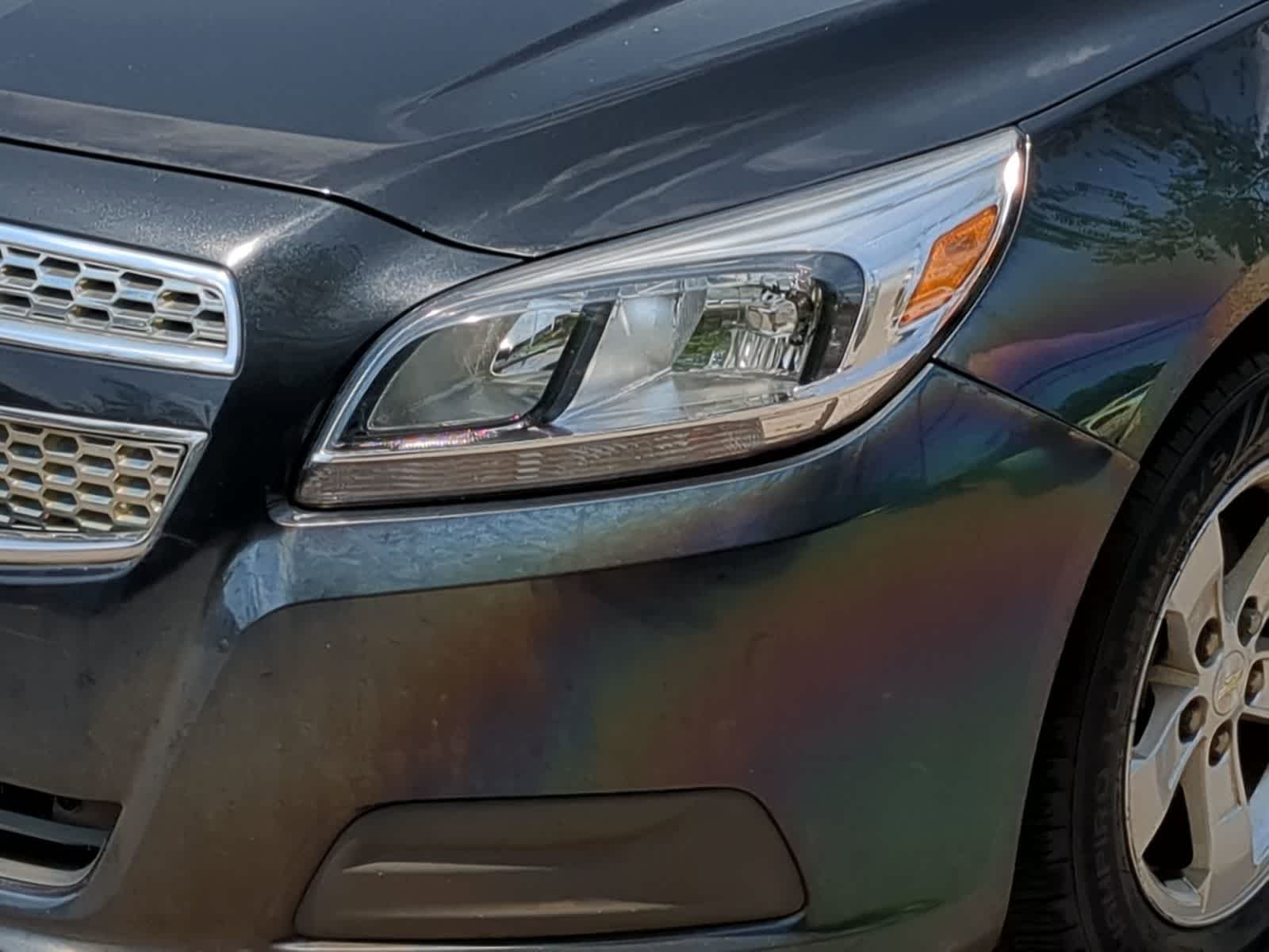 Thumbnail: 2013 Chevrolet Malibu - 11