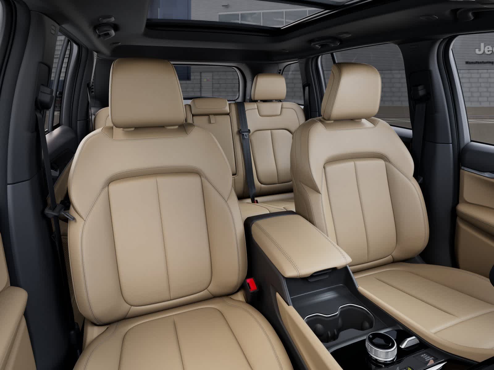 Thumbnail: 2025 Jeep Grand Cherokee - 16