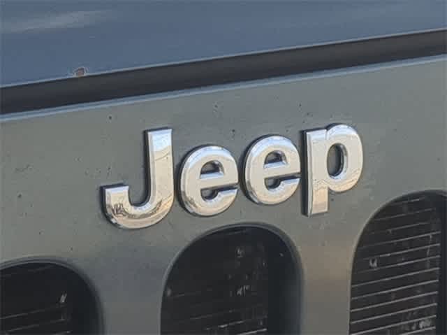 2008 Jeep Wrangler Sahara 12