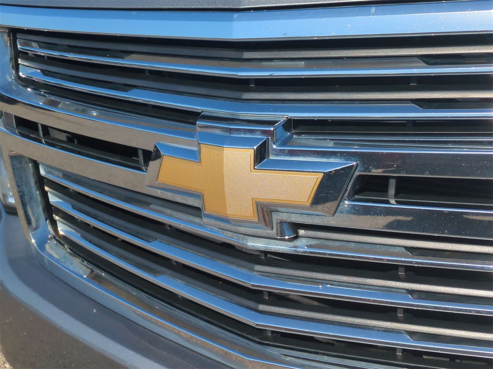 Thumbnail: 2020 Chevrolet Suburban - 12