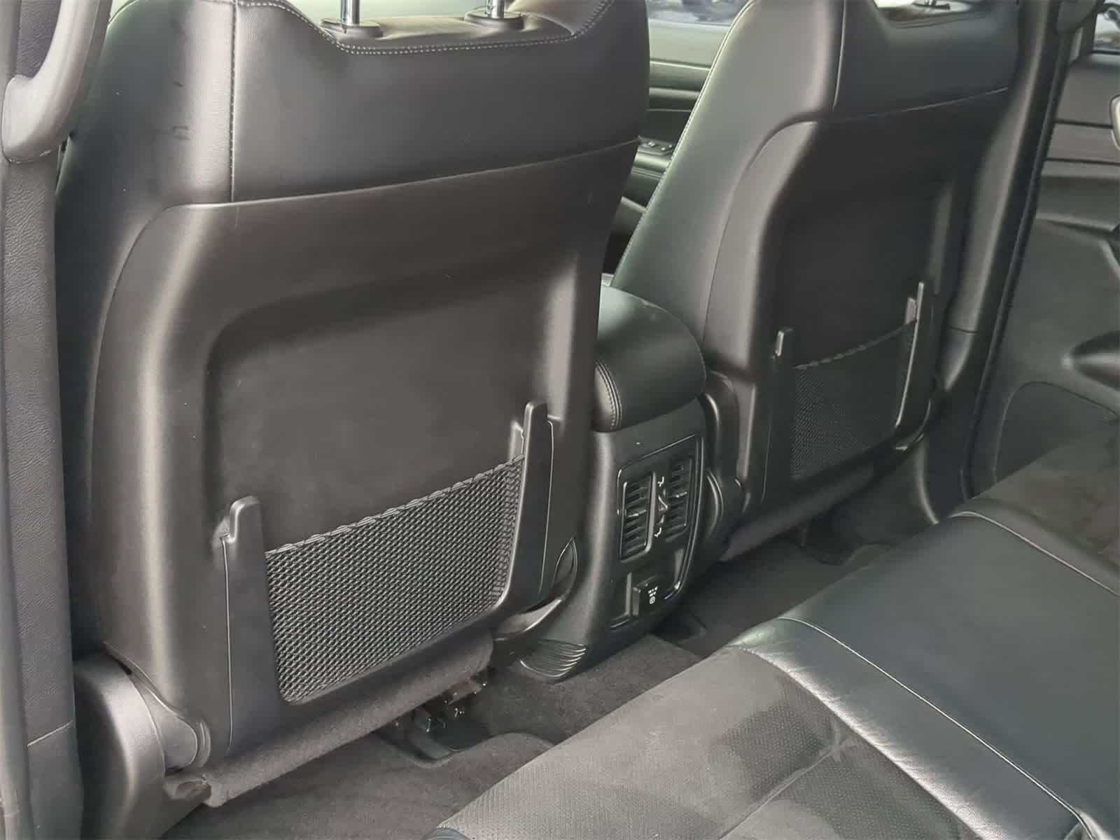 Thumbnail: 2022 Jeep Grand Cherokee - 25