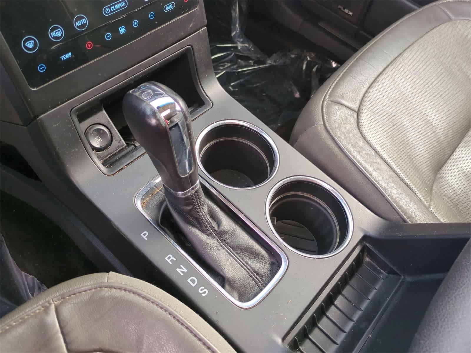 Thumbnail: 2016 Ford Flex - 31