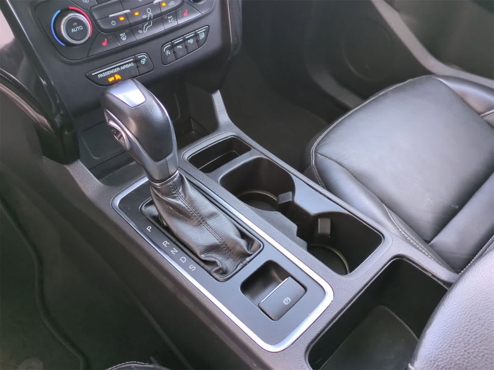 Thumbnail: 2019 Ford Escape - 31