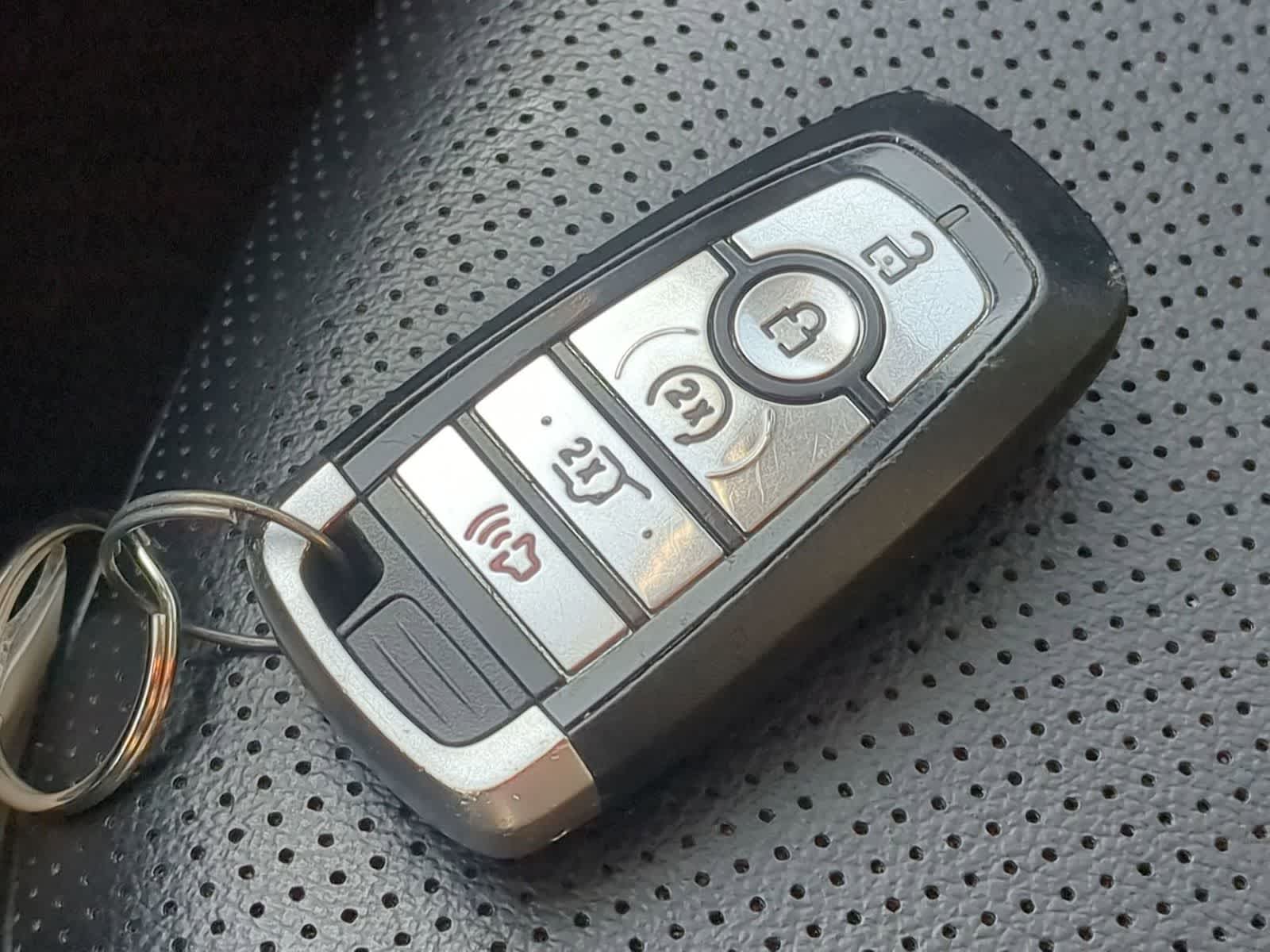 Thumbnail: 2022 Ford Escape - 33