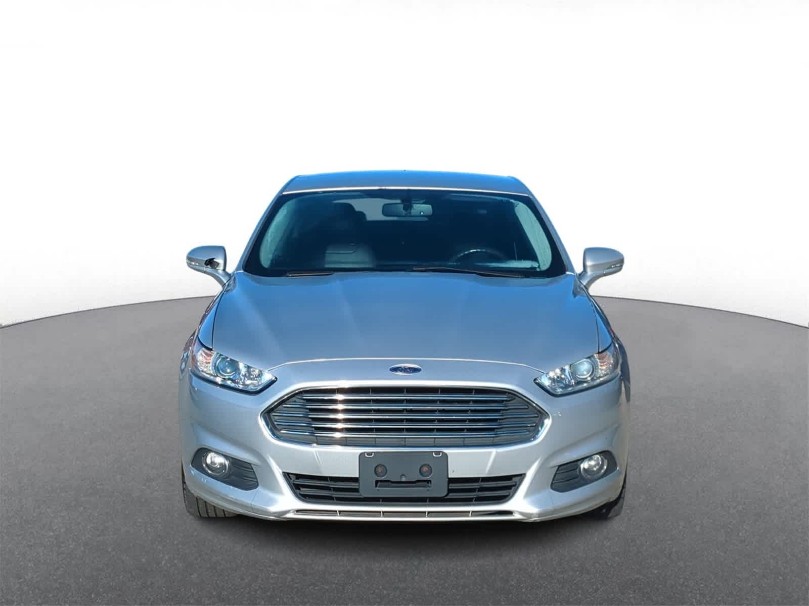 2016 Ford Fusion SE photo 3
