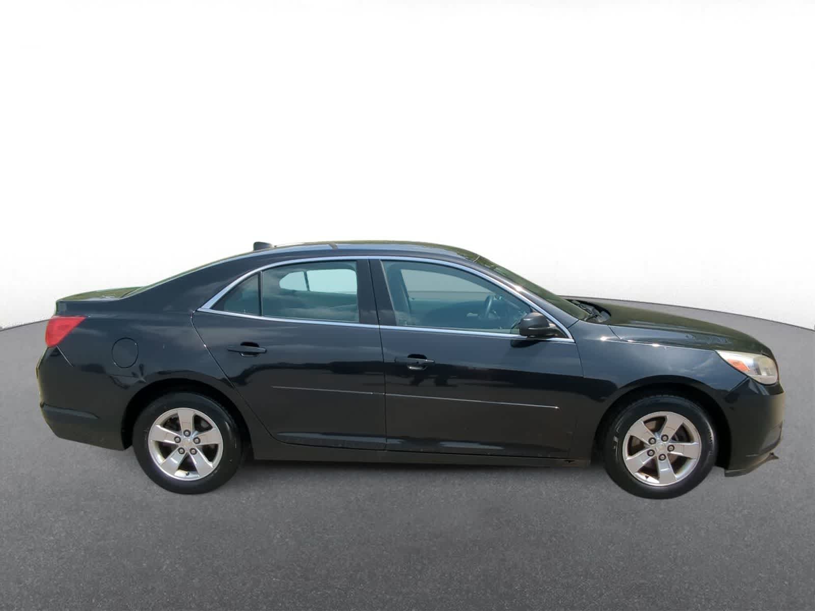 Thumbnail: 2013 Chevrolet Malibu - 9