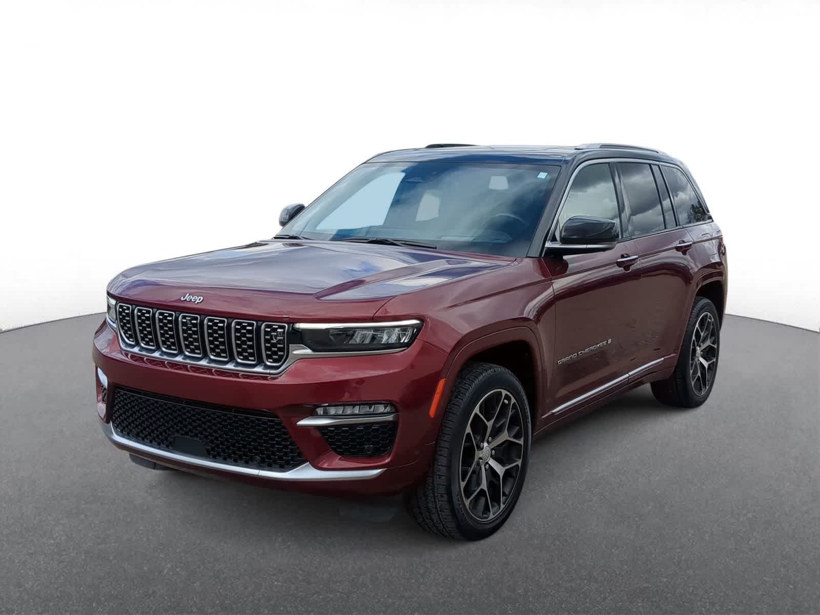 Thumbnail: 2022 Jeep Grand Cherokee - 4