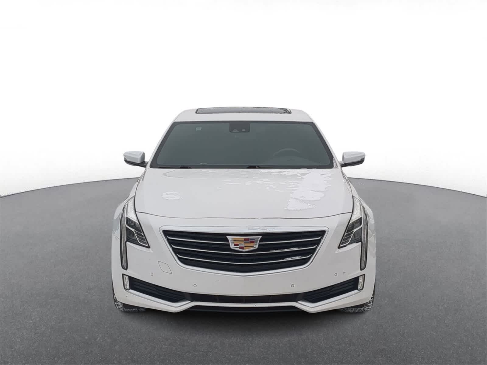 Thumbnail: 2018 Cadillac CT6 - 3