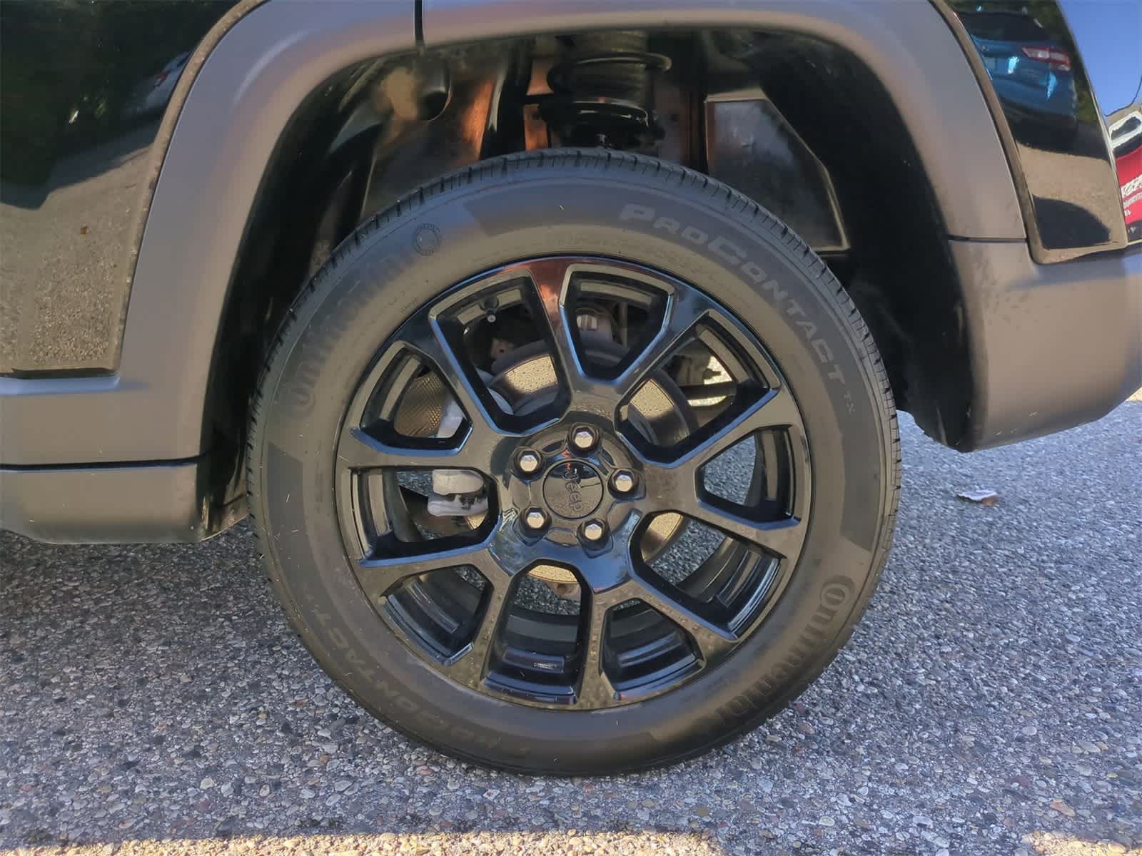 Thumbnail: 2022 Jeep Compass - 14