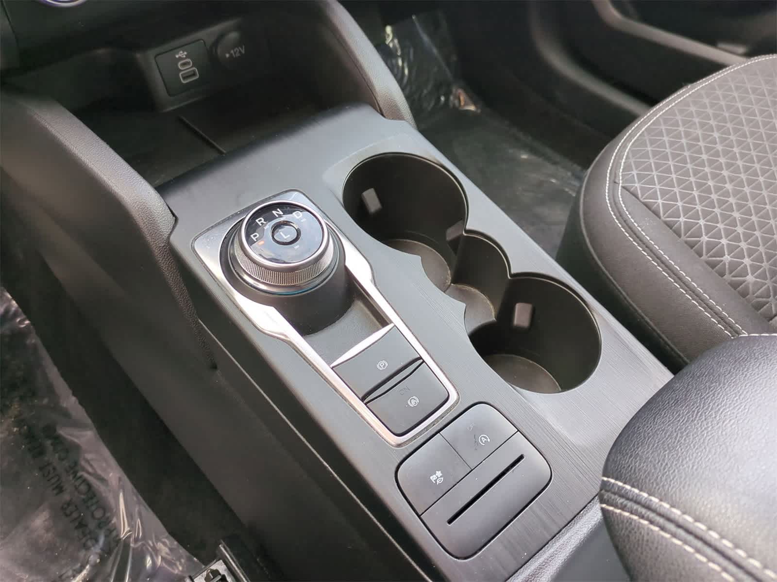 Thumbnail: 2024 Ford Escape - 31