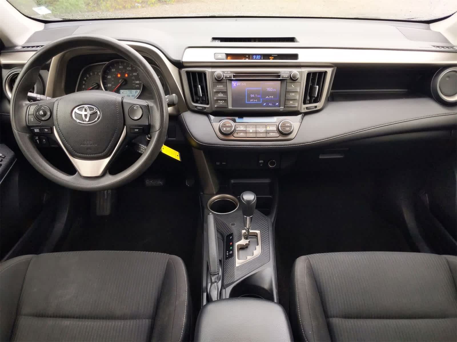 2013 Toyota RAV4 XLE 15