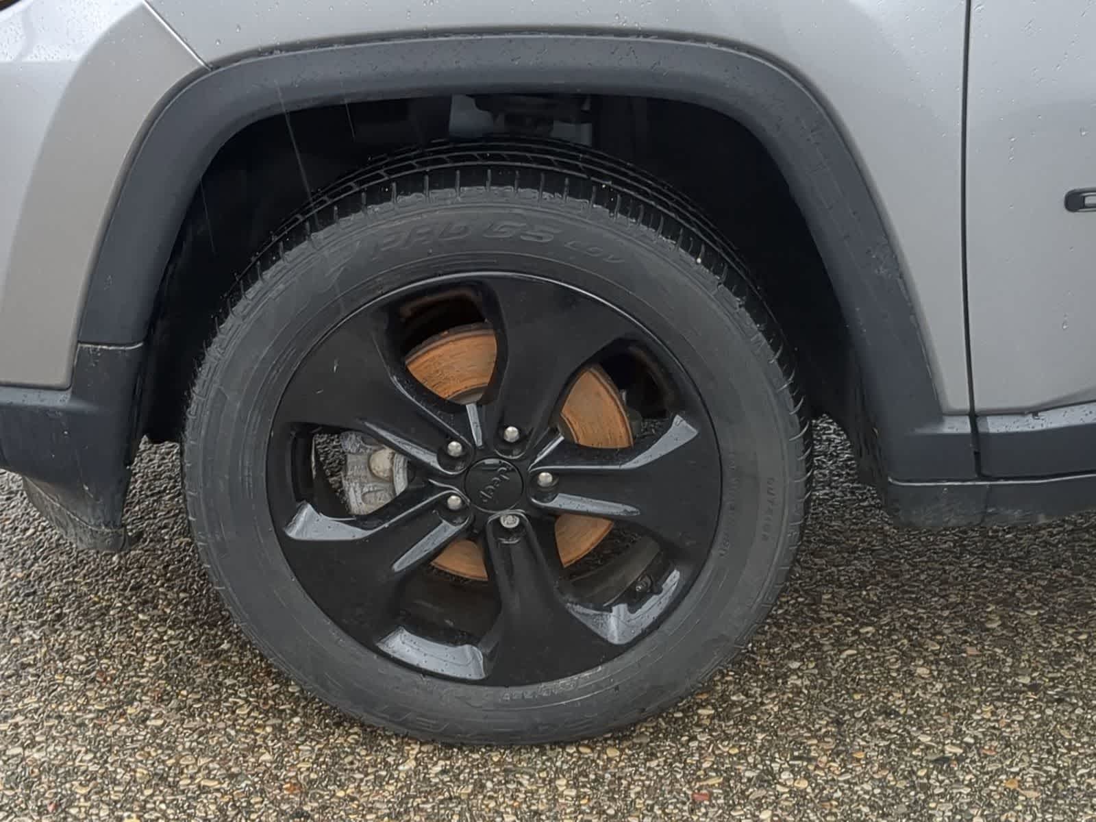 Thumbnail: 2018 Jeep Compass - 14