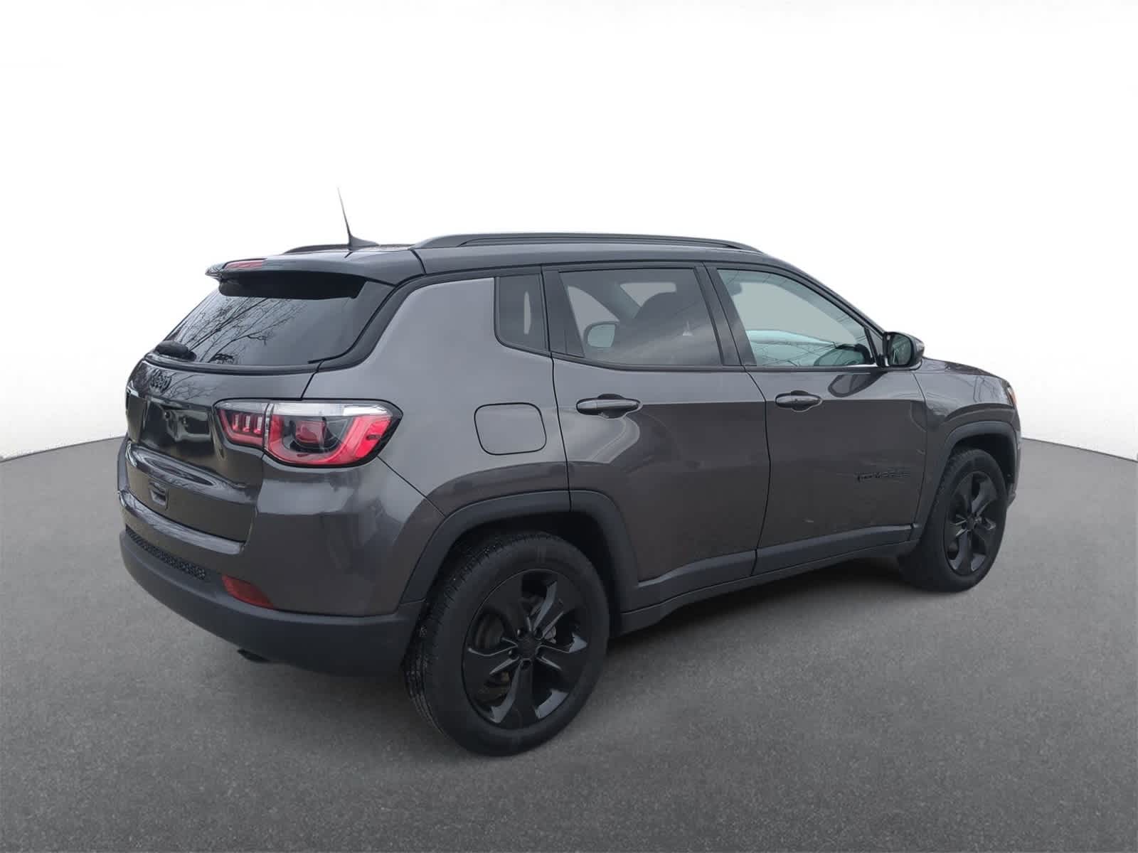 Thumbnail: 2019 Jeep Compass - 8