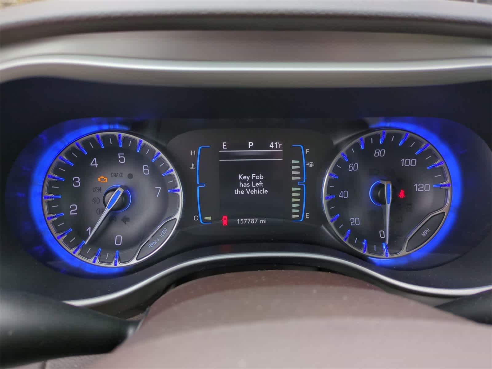 Thumbnail: 2017 Chrysler Pacifica - 32