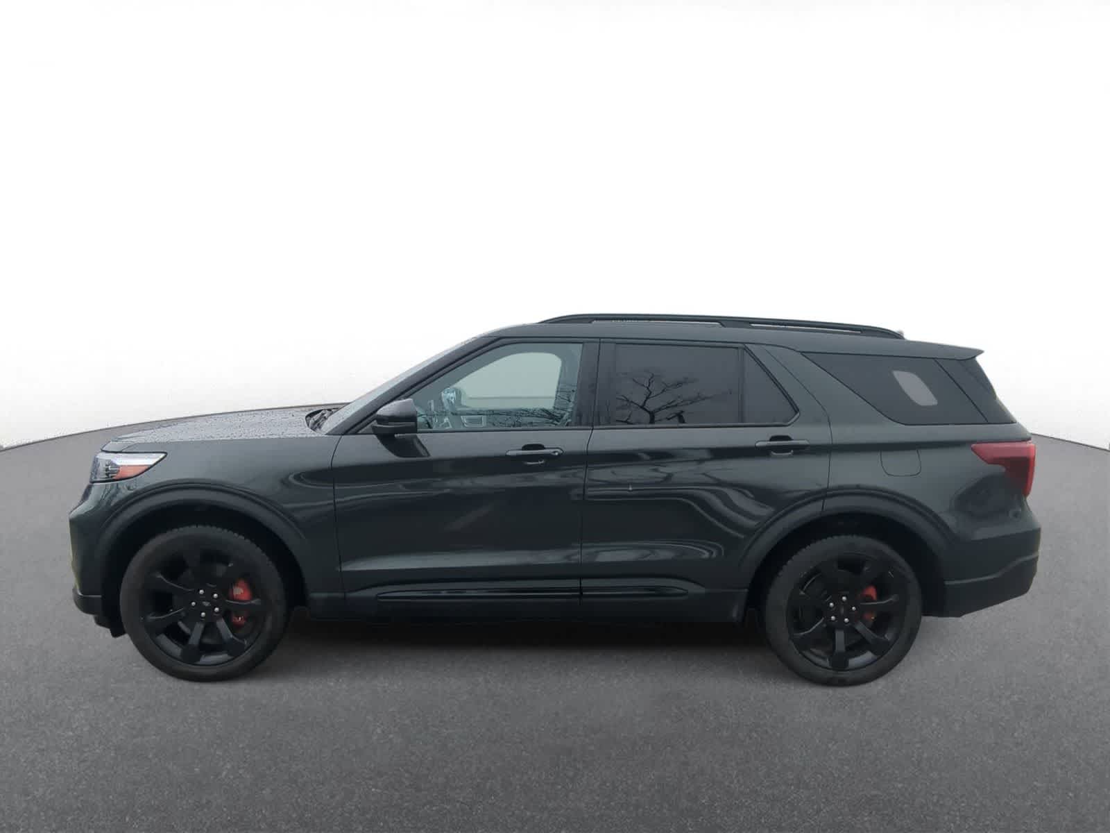 Thumbnail: 2022 Ford Explorer - 5