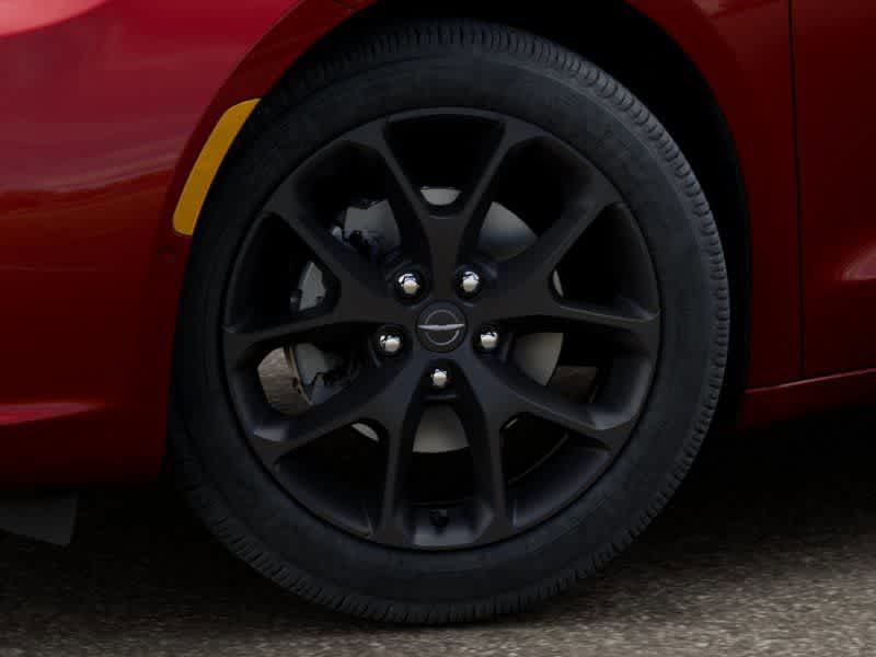 Thumbnail: 2026 Chrysler Pacifica - 8