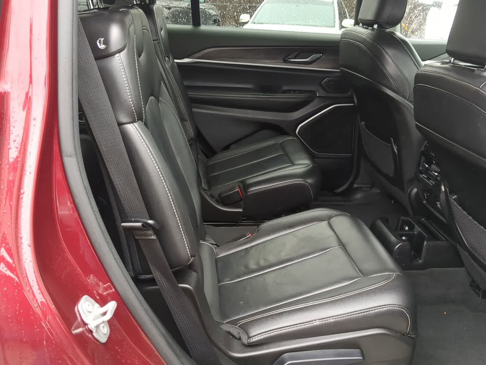 Thumbnail: 2022 Jeep Grand Cherokee L - 20