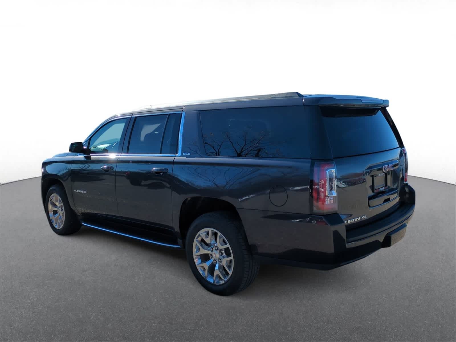 Thumbnail: 2017 GMC Yukon XL - 6