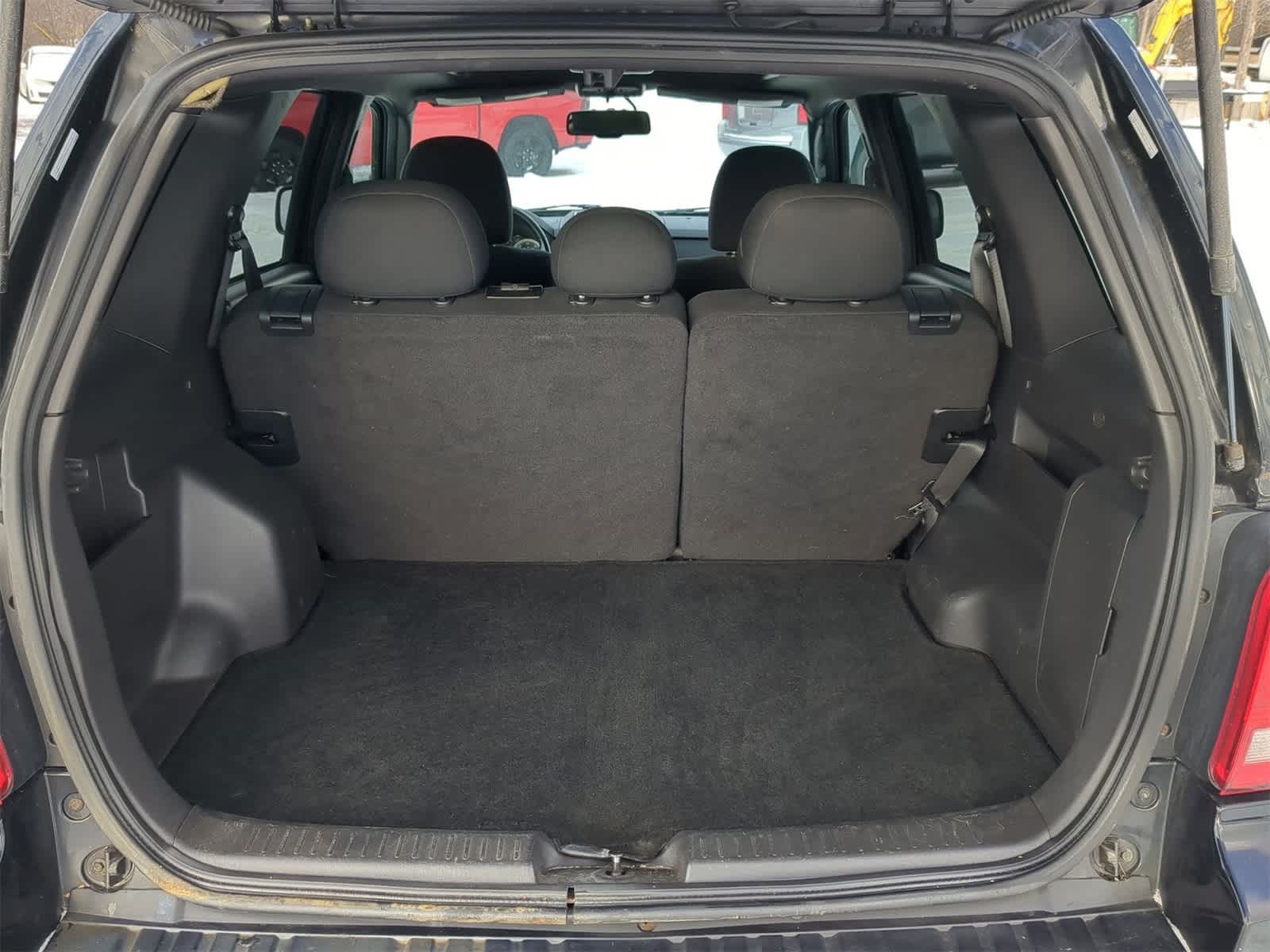 Thumbnail: 2009 Ford Escape - 29